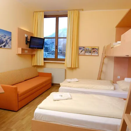 Hotel Jufa - Summercard Included