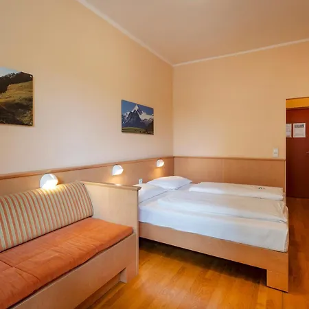 ホテル Jufa カプルーン