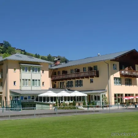 Jufa - Summercard Included Hotel
