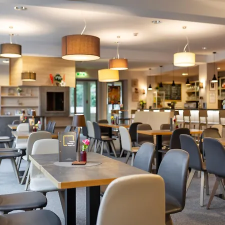 Hotel Jufa - Inklusive Sommerkarte Zell Am &