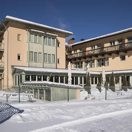 Jufa - Inklusive Sommerkarte Zell Am &